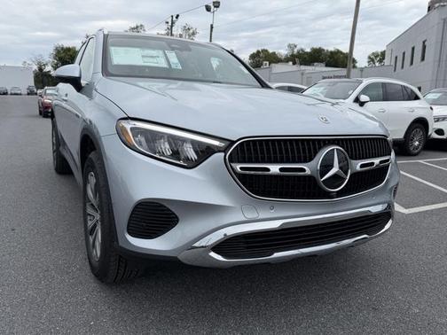 2026 Mercedes-Benz GLC 300 4MATIC