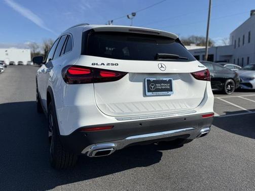 2025 Mercedes-Benz GLA 250 4MATIC
