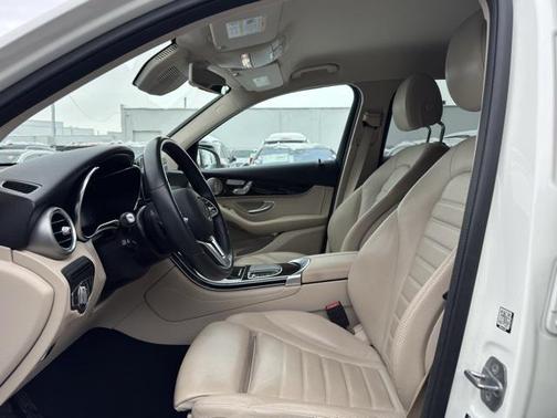 2020 Mercedes-Benz GLC 300 4MATIC