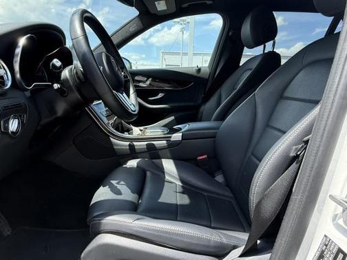 2021 Mercedes-Benz GLC 300 4MATIC