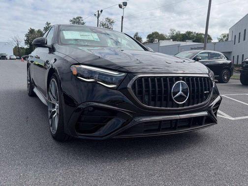 Obsidian Black 2027 Mercedes-Benz AMG E 53 4MATIC
