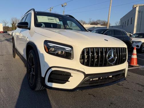 2026 Mercedes-Benz AMG GLB 35 4MATIC