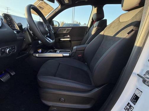 2026 Mercedes-Benz AMG GLB 35 4MATIC