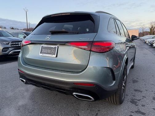 2026 Mercedes-Benz GLC 300 4MATIC