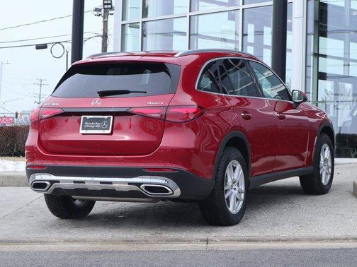 MANUFAKTUR Patagonia Red Metallic 2025 Mercedes-Benz GLC 300 4MATIC