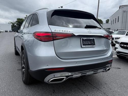 2025 Mercedes-Benz GLC 350e Base
