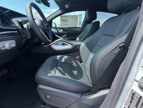 Polar White 2026 Mercedes-Benz GLE 450 4MATIC