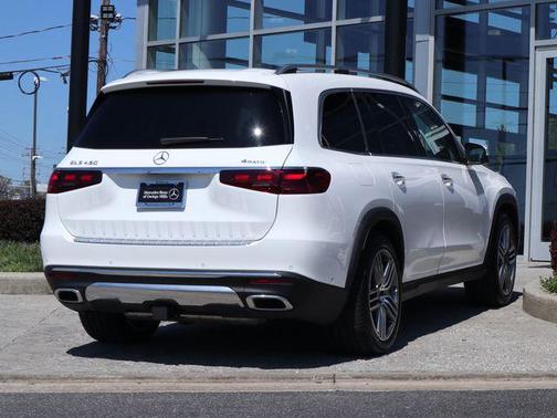 2024 Mercedes-Benz GLS 450 4MATIC