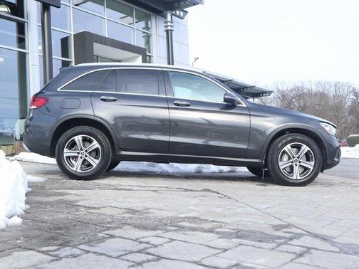 2022 Mercedes-Benz GLC 300 4MATIC