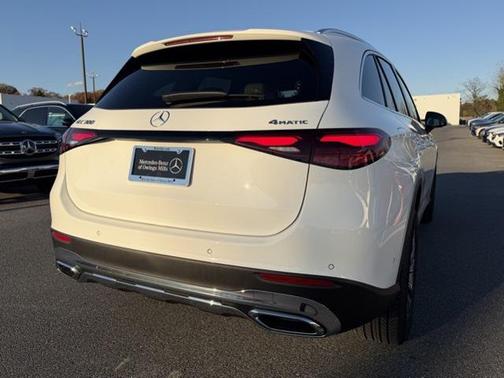 2026 Mercedes-Benz GLC 300 4MATIC