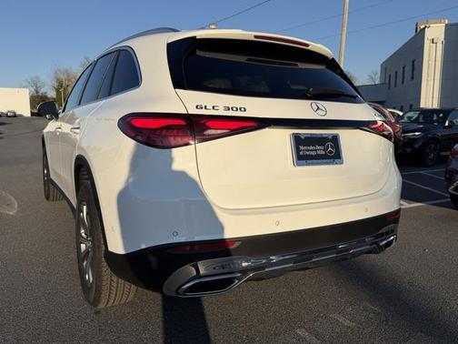 2026 Mercedes-Benz GLC 300 4MATIC