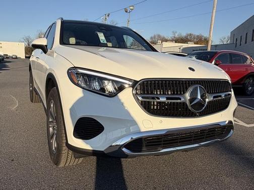 2026 Mercedes-Benz GLC 300 4MATIC