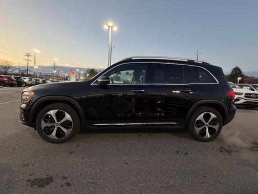 2026 Mercedes-Benz GLB 250 4MATIC