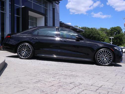Obsidian Black 2023 Mercedes-Benz S-Class 4MATIC
