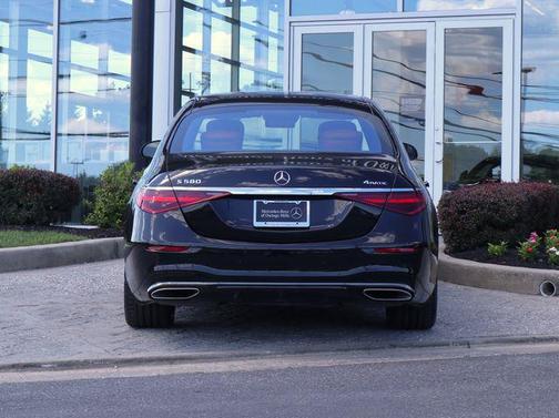 Obsidian Black 2023 Mercedes-Benz S-Class 4MATIC