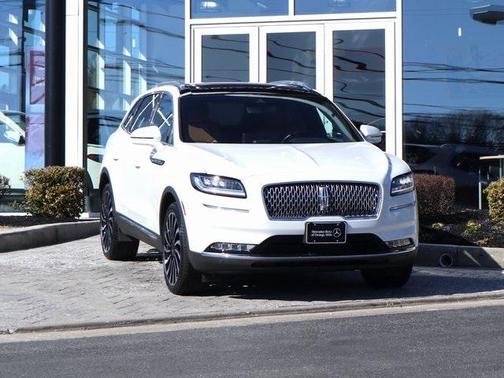 2022 Lincoln Nautilus Black Label