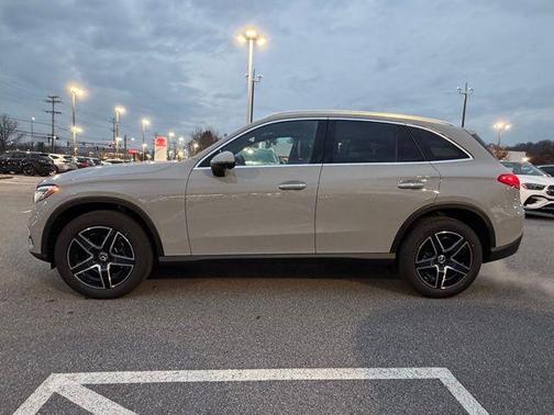 Alpine 2026 Mercedes-Benz GLC 300 4MATIC