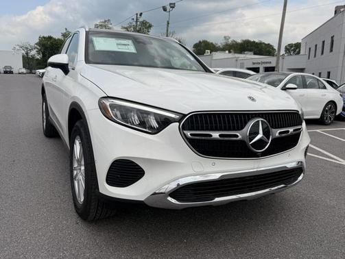 2025 Mercedes-Benz GLC 300 4MATIC