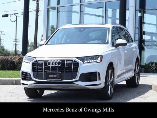 2024 Audi Q7 55 Premium Plus