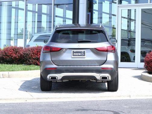 2021 Mercedes-Benz GLA 250 Base 4MATIC