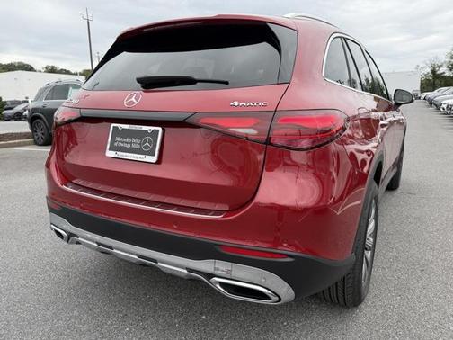 2026 Mercedes-Benz GLC 300 4MATIC