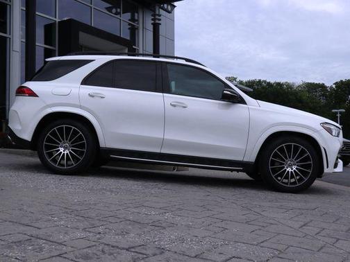 White 2023 Mercedes-Benz GLE 350 4MATIC