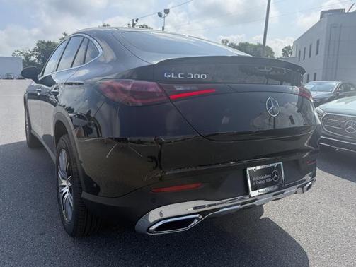 2025 Mercedes-Benz GLC 300 4MATIC Coupe