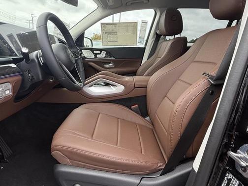 2026 Mercedes-Benz GLS 450 4MATIC