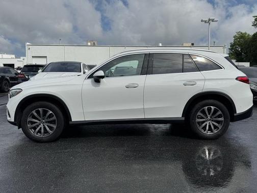 2025 Mercedes-Benz GLC 300 4MATIC