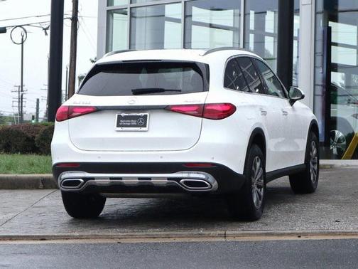 2025 Mercedes-Benz GLC 300 4MATIC