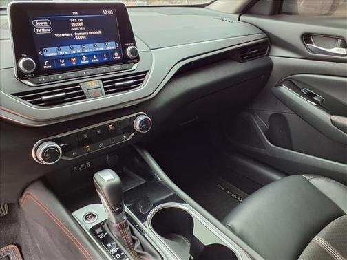 2024 Nissan Altima SR FWD