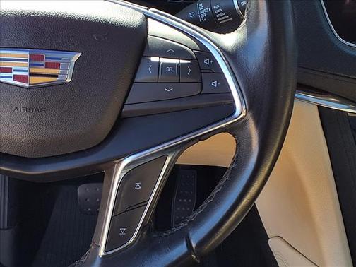 2019 Cadillac XT5 Premium Luxury