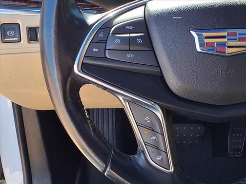 2019 Cadillac XT5 Premium Luxury