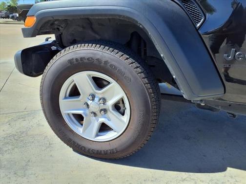 2023 Jeep Gladiator Sport S
