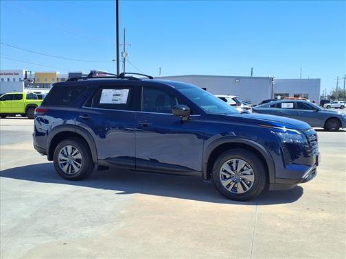 Deep Ocean Blue Pearl 2026 Nissan Pathfinder SV