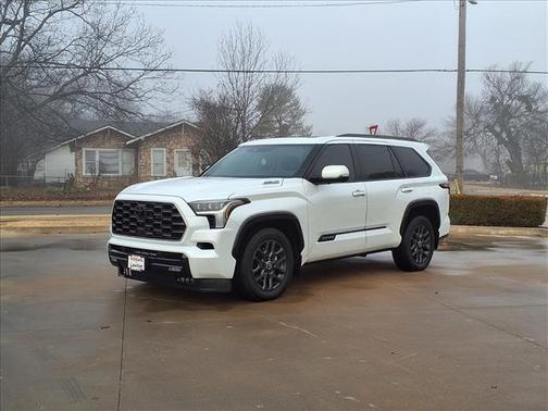 2024 Toyota Sequoia Base