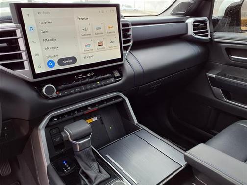 2024 Toyota Sequoia Base