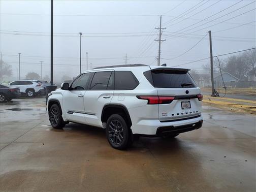 2024 Toyota Sequoia Base
