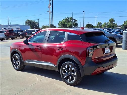 2025 Nissan Kicks SV