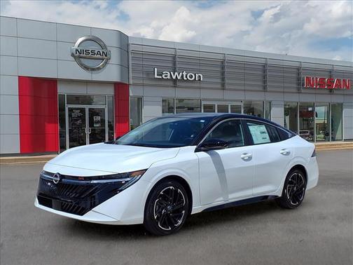 Aspen White/Super Black 2026 Nissan Sentra SR