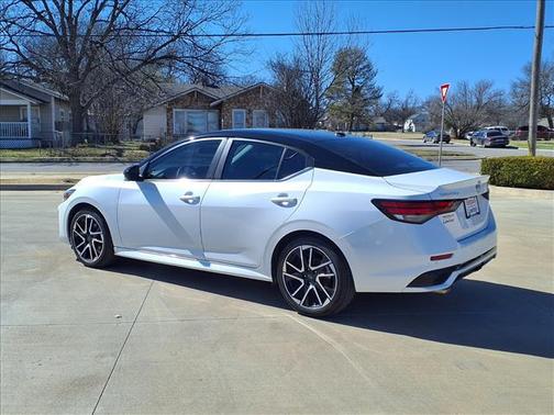 2025 Nissan Sentra SR