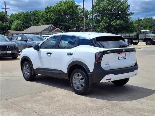 Fresh Powder 2026 Nissan Kicks S