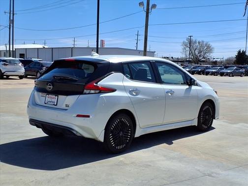 2023 Nissan Leaf SV PLUS 60 kWh