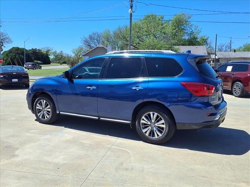 2020 Nissan Pathfinder SV 2WD