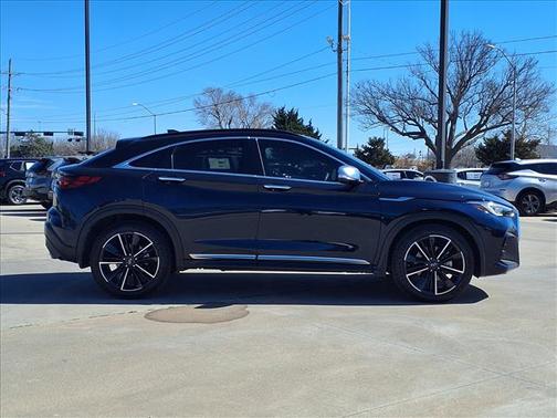 2022 INFINITI QX55 ESSENTIAL