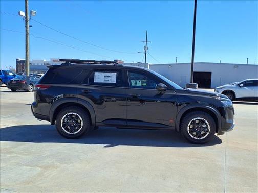 2026 Nissan Pathfinder Rock Creek