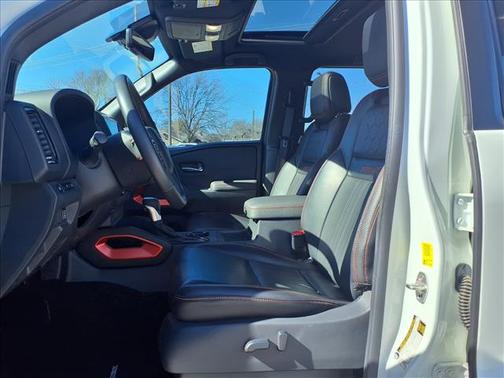 2023 Nissan Frontier PRO-X