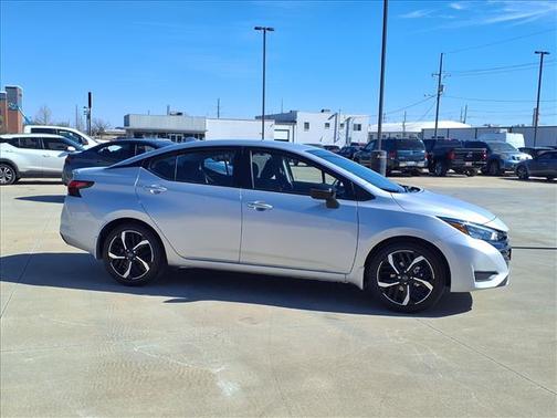 2025 Nissan Versa 1.6 S