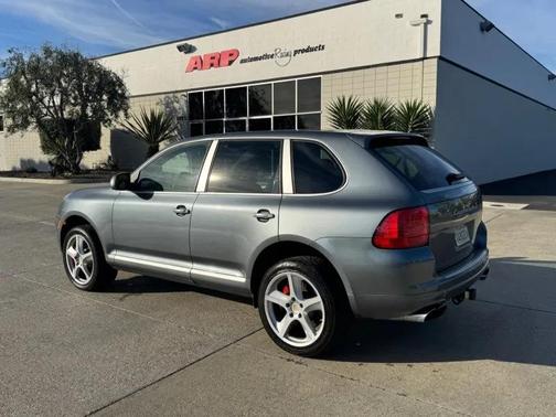 2006 Porsche Cayenne Turbo S