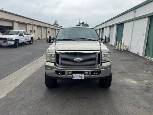 Arizona Beige Clearcoat Metallic 2007 Ford F-250 Lariat